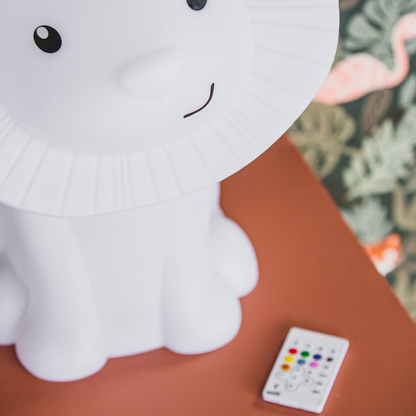 Atelier Pierre - Junior Hakuna Leeuw Xl Sfeerlamp En Speaker - Wit, Nachtlampen, Atelier Pierre, Keekabuu